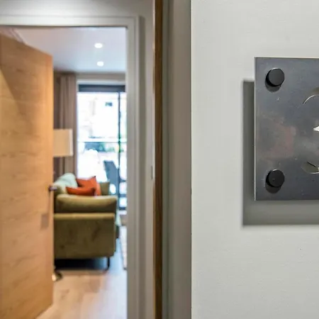 The Quadrant - The Palm Йорк