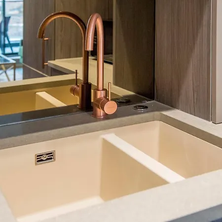 The Quadrant - The Palm Apartman