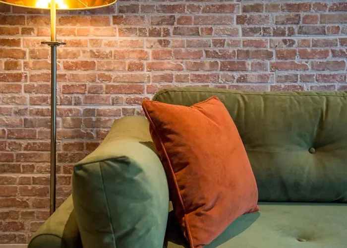 The Quadrant - The Palm * يورك